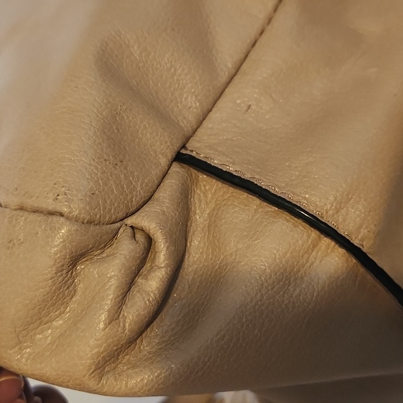 Elliot Lucca - Messina taupe hobo - Picture 5 of 13